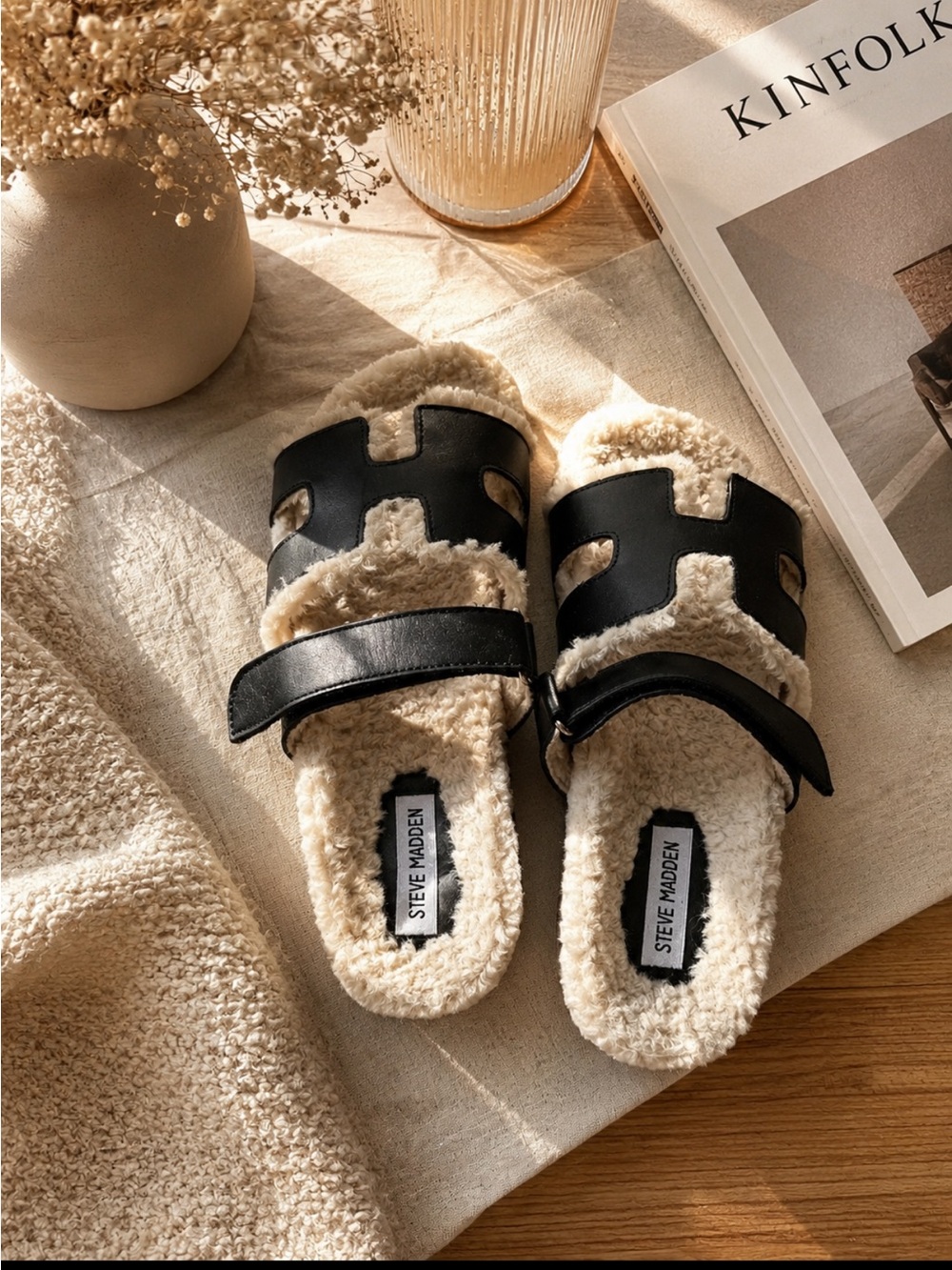 Steve Madden Black Leather Slide Mules with Cream Shearling